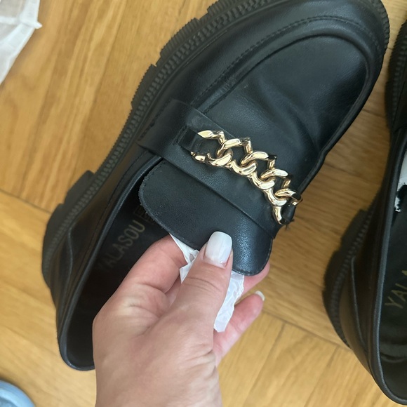 Black Loafers with Gold Chain - Picture 3 of 3